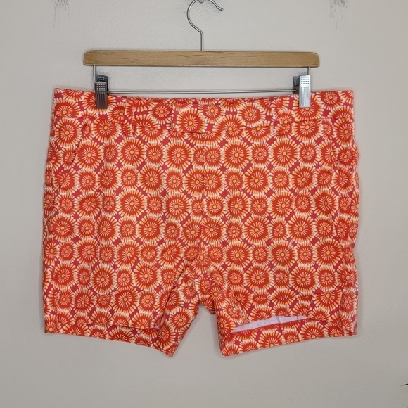 Level 99 | Coral Orange Red Sunshine Circle Print Linen Blend Chino Shorts - Picture 1 of 4